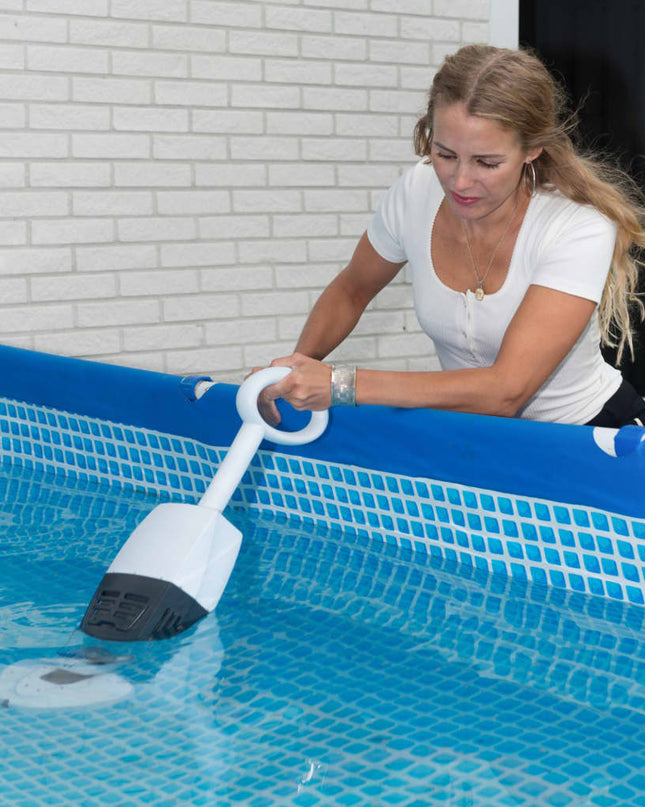 Infinite Spa Zwembad- En Spa-Reiniger Accu Handmodel