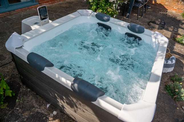 MSpa Oslo frame spa - 6 persoons
